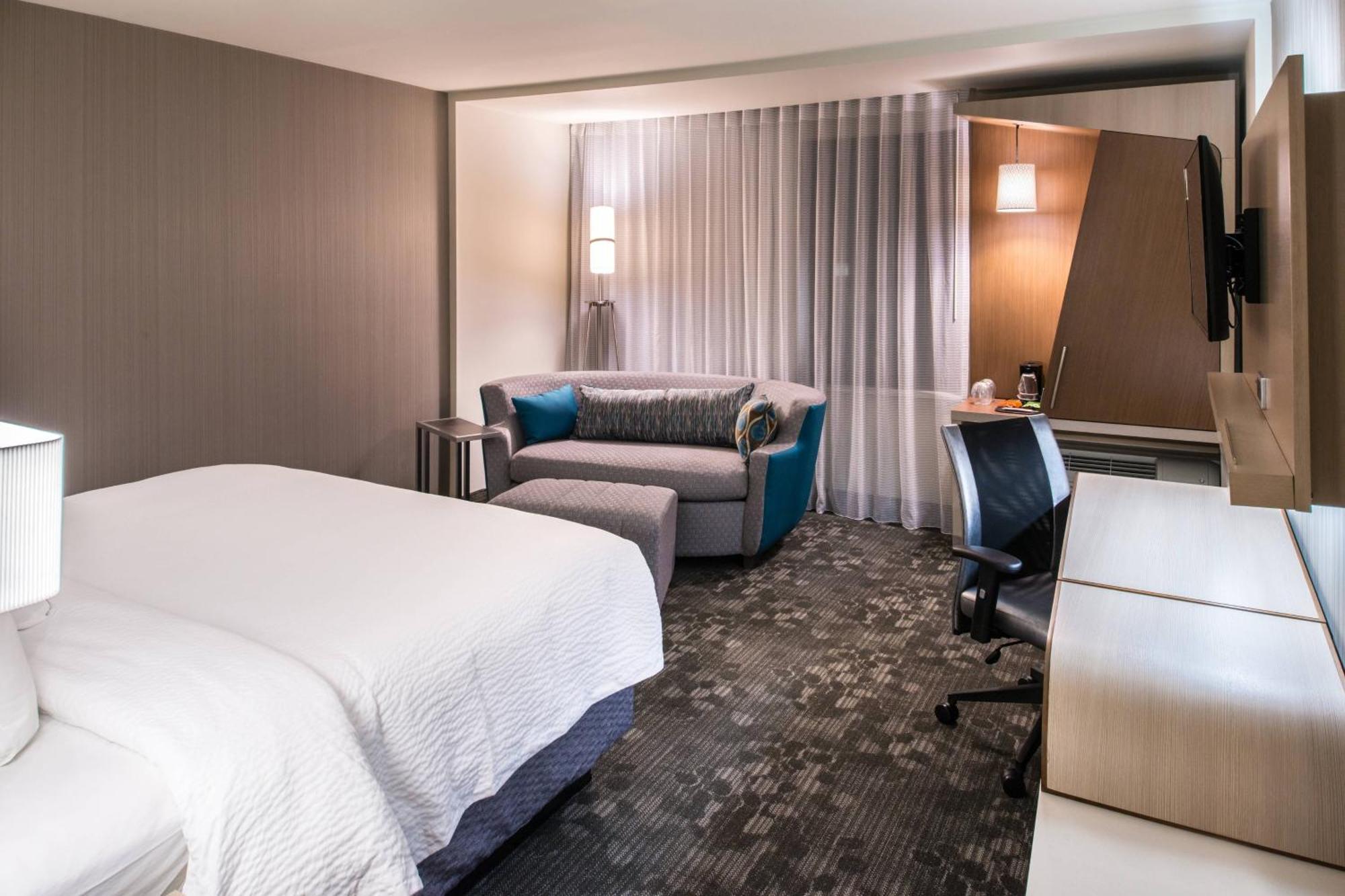 Courtyard By Marriott ג'קסונוויל מראה חיצוני תמונה